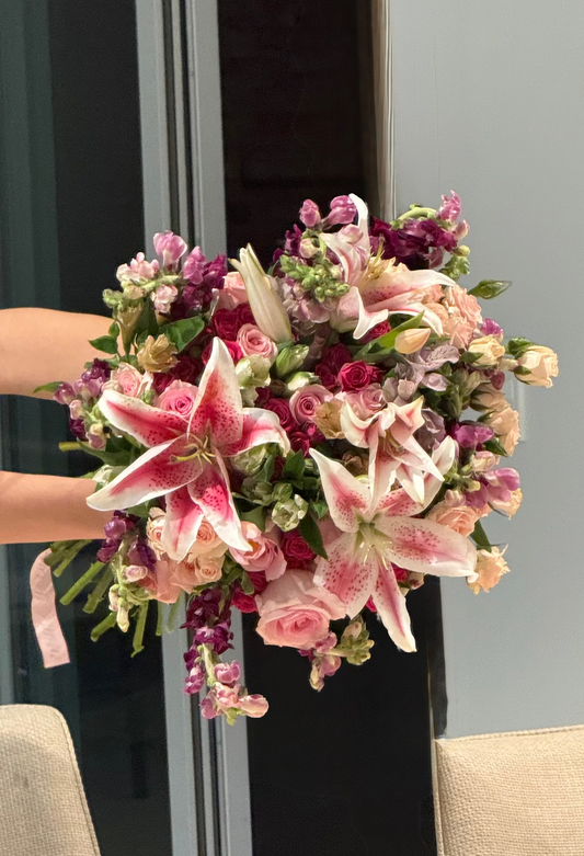 Mia Thermopolis Bouquet Large