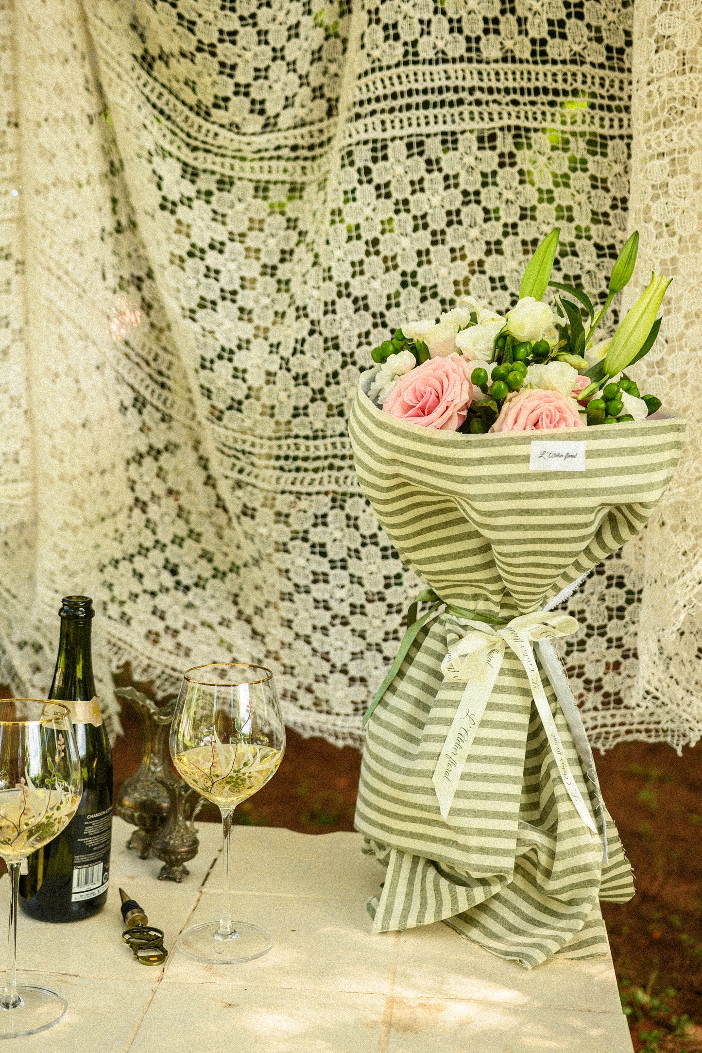 Linen & Bloom